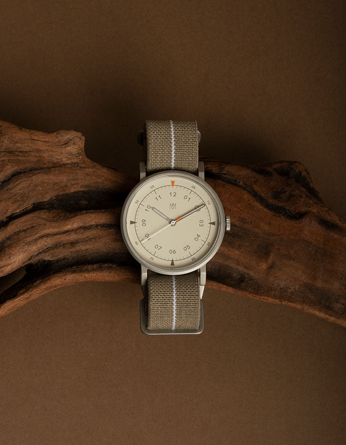 Khaki mens field watch